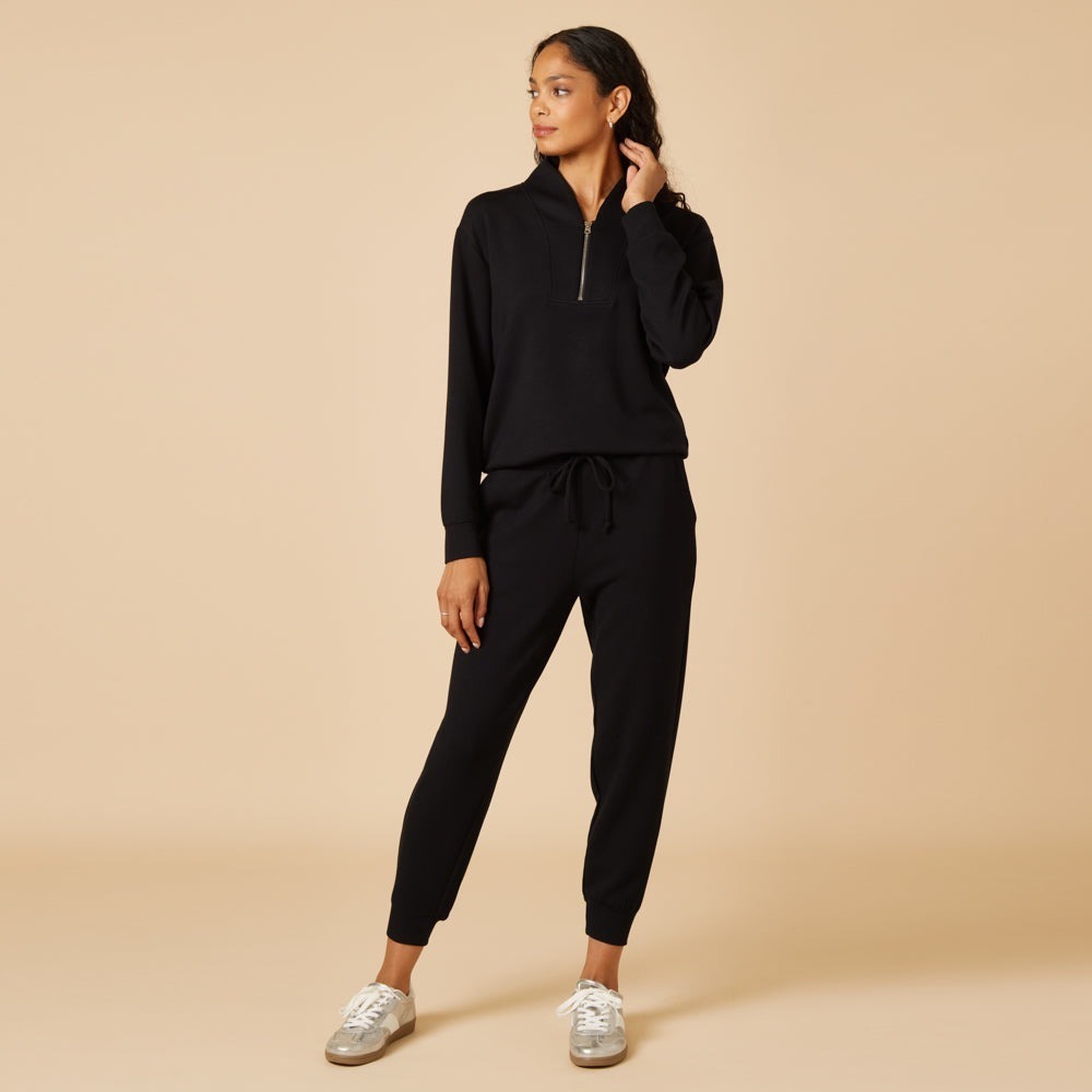 Softies Athleisure Dreamtech 1/4 Zip Jogger Set / Size Med / NWT/Still in Bag!